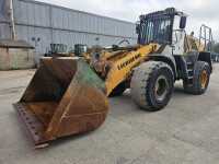 2012 Liebherr L556 Wheeled Loader, Reverse Camera, Auto Lube, A/C