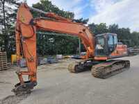 2014 Doosan DX225LC-3 800mm Steel Tracks, CV, Geith Hydraulic QH, Piped, Aux. Piping, Reverse Camera, A/C