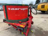 Kverneland Taarup 814 Round bale Straw Chopper