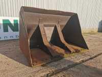 Volvo Tip Toe Bucket 140",