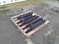 Unused Hydraulic Ram (5of)