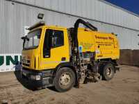 2013 Iveco 150E22 Road Sweeper With Johnson VT650 Donkey Engine, Twin Sweep High Power Turbo Donkey Engine, High Pressure Water Pump, Low Pressure Water System (Reg. Docs. Available) - Top Mount Gully Arm, Donkey Engine Hours 5142 Hrs